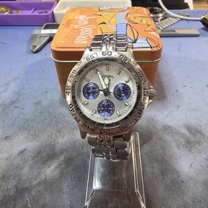 vintage Fossil Blue men's watch, model BQ8775.